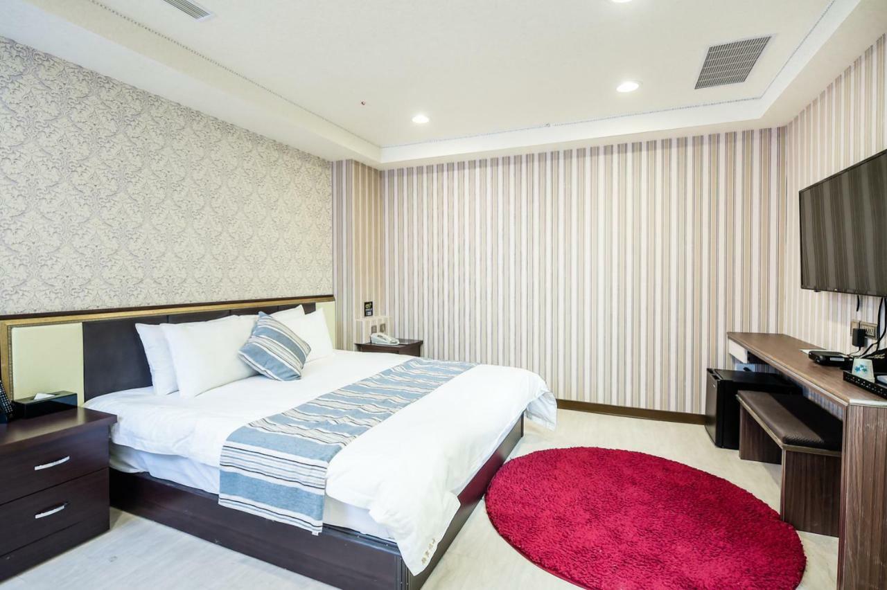 Hosin Hotel Taichung Eksteriør bilde